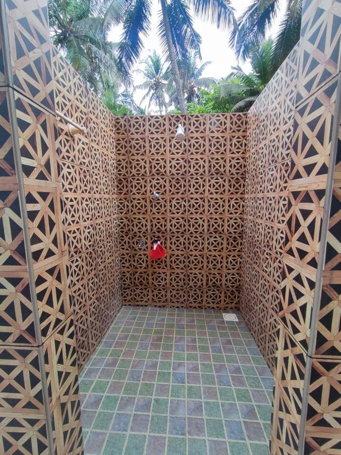 Corniche Beach Resort Mulappilangād Eksteriør billede